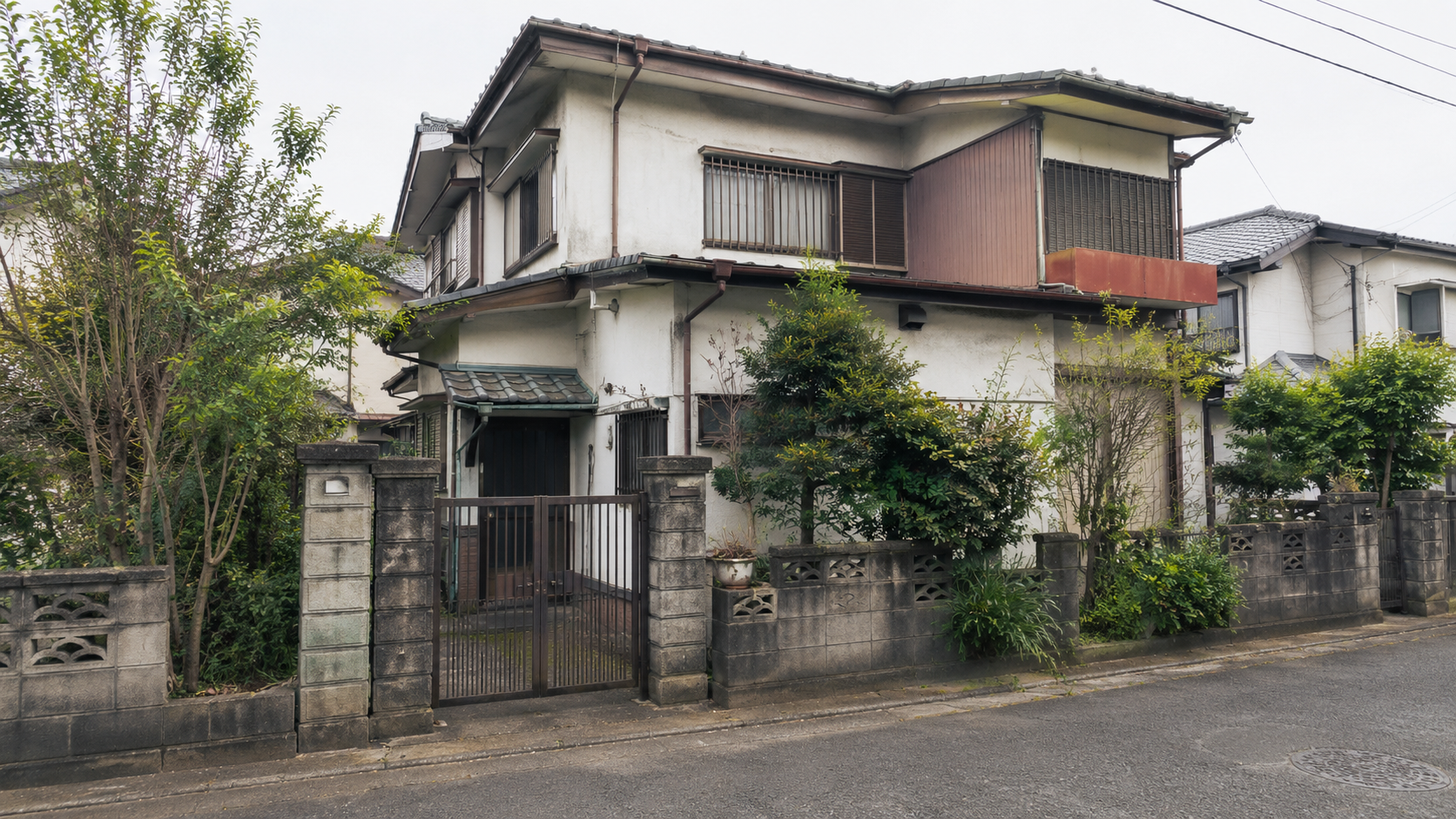横浜の古い戸建て・空き家外観